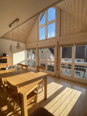 Voll möblierte Wohnung mit Garage und Garten