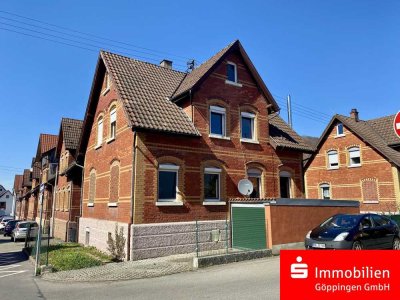 Charmantes Backsteinhaus mit viel Platz !