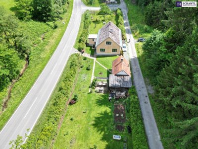 Großzügiges Einfamilienhaus mit 2.270 m² Grundstück und vielseitigen Nutzungsmöglichkeiten“