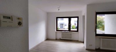 Charmantes frisch saniertes 1-Zimmer-Appartement in Top-Lage von Kaiserslautern.