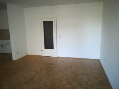 2-Zimmer-Erdgeschosswohnung mit Terrasse in Bonn, Brüser Berg