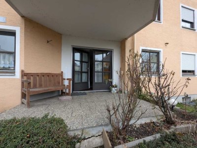 Schöne 2-Raum-EG-Wohnung mit Terrasse in Augsburg