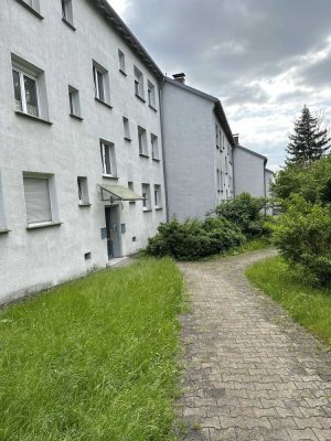 Frisch renovierte 3-Zi.-Wohnung mit Balkon