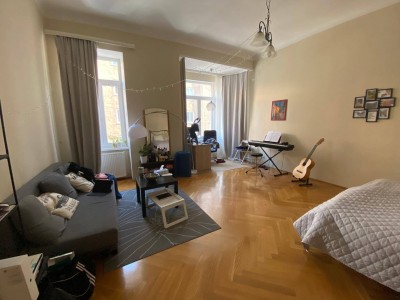 Außergewöhnliche 1-Zi. Wohnung in Top-Lager unweit des Botanischen Gartens und Belvedere. Möbliert