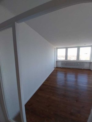 Sanierte 2 Zimmerwohnung mit Balkon in Herne zu vermieten, WE 39