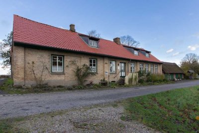 Charme und Charakter – stilvolle Maisonette auf herrschaftlichem Gutshof
