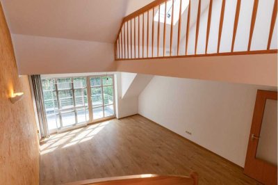 Den Wald direkt vor der Tür! DG-Wohnung in Neuseddin