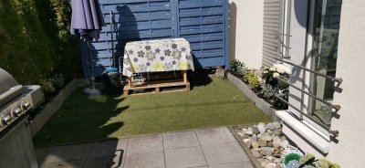 Charmante 3,5-Zimmer-Erdgeschosswohnung mit Terrasse, hochwertiger Einbauküche & Stellplatz