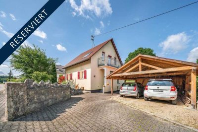 **Reserviert** Gemütliches Einfamilienhaus in Ortsrandlage mit Blick in die Natur