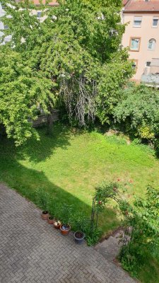 schöne, helle Wohnung mit Einbauküche