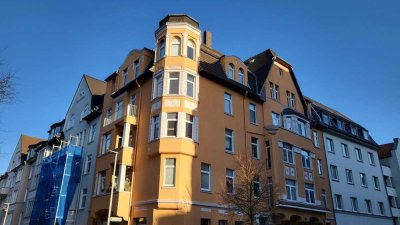 Schöne helle 4-Zimmer-Wohnung mit 2 Balkonen