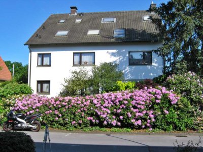 Großzügiges Zweifamilienhaus als Doppelhaushälfte in Steinhagen / Bielefeld Quelle!