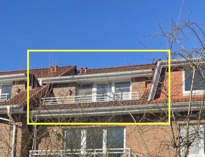 2-Zimmer-Whg. mit EBK, großer Loggia und TG-Stellplatz v. privat