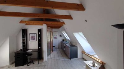 Komplett ausgestattete Single-Wohnung