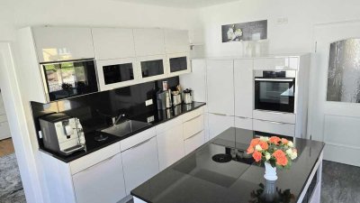 Einzigartige Villa mit Seeblick vereint Tradition und Moderne