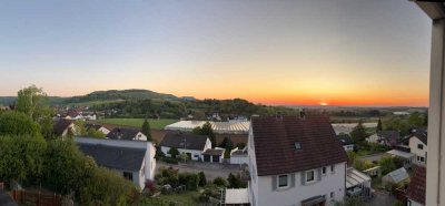 Modernisierte 3 Zi. Wohnung mit Garage und großem Grundstück in kleiner Wohneinheit von Essingen