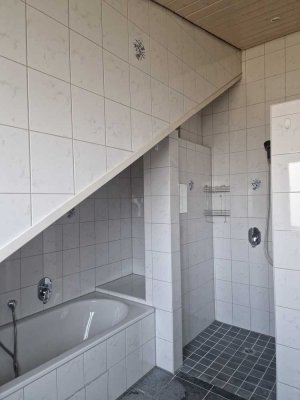 Schöne ruhige Maisonettewohnung für Paar oder Einzelpersonen geeignet