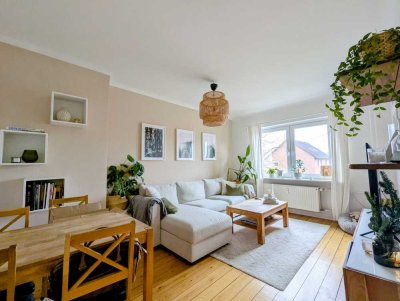 100qm viereinhalb Zimmer Erdgeschosswohnung mit Balkon