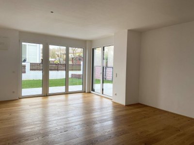 Moderne Gartenwohnung inkl. Einbauküche, Loggia und Terrasse - Top B02