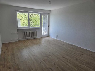 Frisch renovierte 3-Zimmer-Wohnung mit Balkon