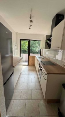 Möblierte 2,5-Zi. Whg. nach Sanierung mit Balkon, neuer Küche, 1. OG, Essen, ruhige Lage