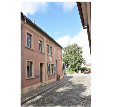 Charmante 3-Zimmer-Wohnung im 1. OG in der Speyerer Altstadt