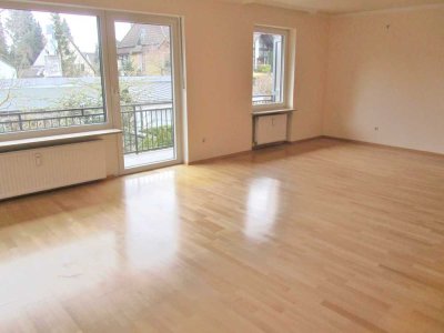 Schöne 4 Zimmer Wohnung in München Pasing-Obermenzing!