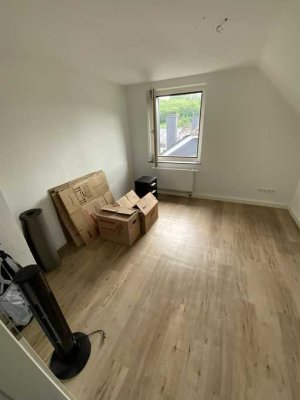 voll saniertes 2 Raum Appartement in ruhiger und zentraler Lage
