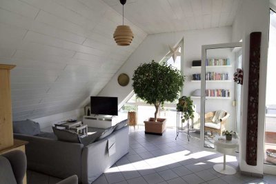 Top Moderne 4-Zimmer Studio Dachgeschosswohnung.
