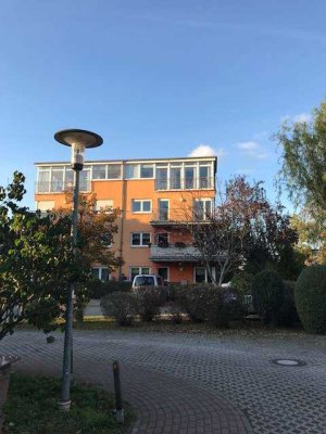 provisionsfreie 3-Zimmer Whg mit 2 Balkonen und Stellplatz in Wittenberg