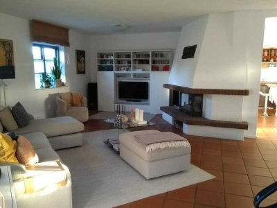 Attraktive 5-Zimmer-Maisonette-Wohnung mit Balkon und Garten