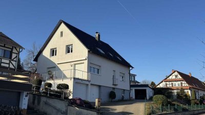 Großzügiges Grundstück mit zwei Wohnhäusern & vielfältigen Möglichkeiten