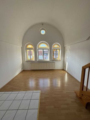 Individuelle Dachgeschosswohnung in der Krämpfervorstadt