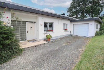 Wohnen mit Sonne & Weitblick: Ihr Einfamilienhaus in Heidenrod mit zwei Terrassen und großem Balkon