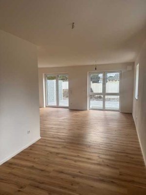 Brück Immobilien - *NEUBAU - Provisionsfrei* Attraktive 7 Zi.-Doppelhaushälfte