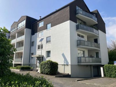 Attraktive 4-Zimmer-Eigentumswohnung mit TG-Stellplatz in D-Benrath - Provisionsfrei
