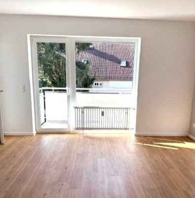 Erstbezug nach Kernsanierung: Super Apartment mit Balkon und guter Ausstattung in ruhiger Lage!