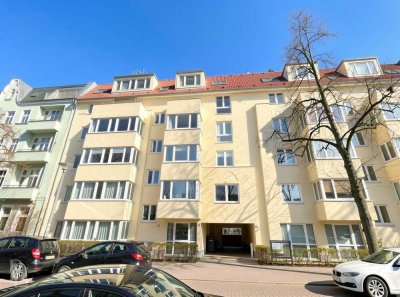 Top-Lage, starke Nachfrage: 2-Zimmer-Wohnung mit Loggia & Aufzug