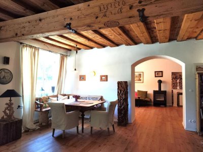 VERMITTELT - 3-Zimmerwohnung mit Altbau-Charme