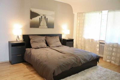 Voll möblierte EG-Wohnung in Rodenkirchen mit 3 Schlafzimmern