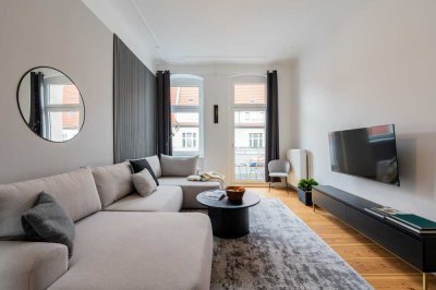 Neu renovierte und möblierte 2-Zimmer-Wohnung mit Balkon in Mariendorf