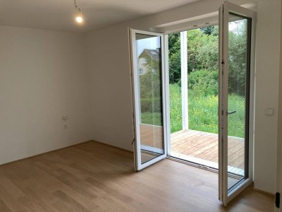 Erstbezug - Gartenwohnung - Zweiraumwohnung inkl. weißer Tischlerküche