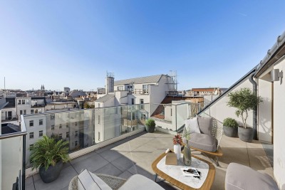 Erstbezug: Dachgeschosswohnung mit Terrasse, Balkon und freiem Blick