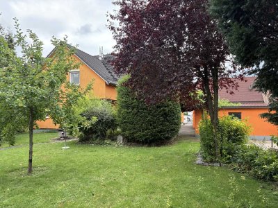 PROVISIONSFREI - Geräumiges 2-Familienhaus in Mering/St. Afra
