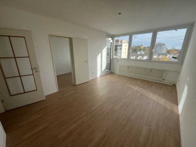 Frisch renovierte und helle 2-Zimmer-Wohnung in Laurensberg