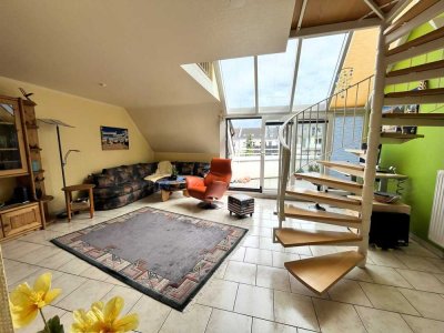Zuhause über den Dächern – charmante 2 Zimmer Maisonette-WE mit 2 Dachterrassen und Garage