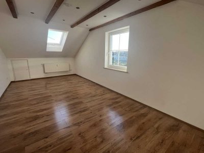 Charmante Dachgeschosswohnung