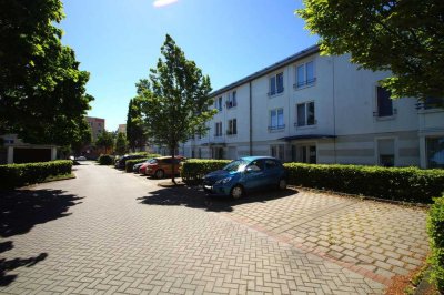 Vollmöblierte 2-RW mit EBK, Balkon und Keller