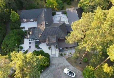 Exklusive Villa mit Gästehaus, Bauvorbescheid für 30 WE – nahe Hamburg