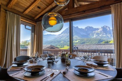 Ski-In- &amp; Ski-Out-Luxus Lodges mit touristischer Widmung in sonniger Hanglage